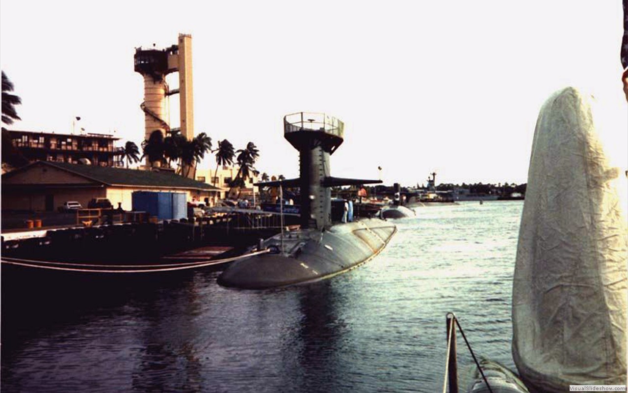 Queenfish (SSN-651)-17