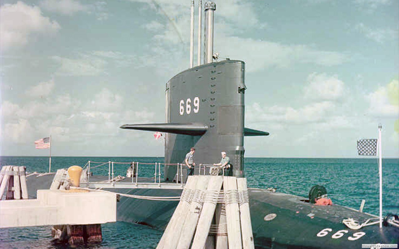 Seahorse (SSN-669)-4