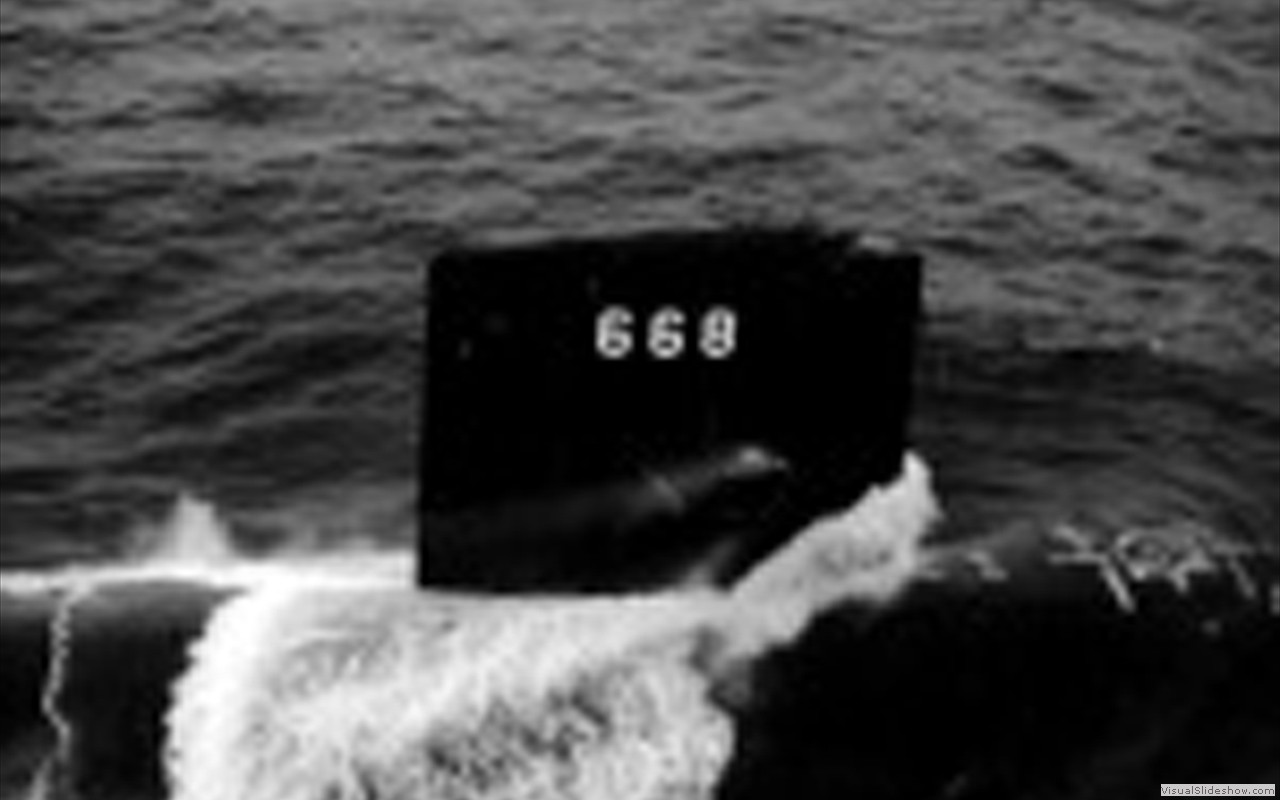 Spadefish (SSN-668)-2