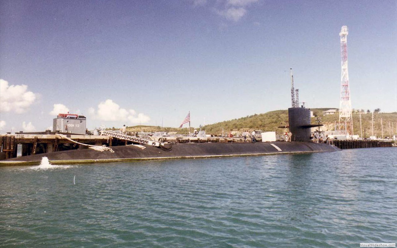 Sturgeon (SSN-637)-9