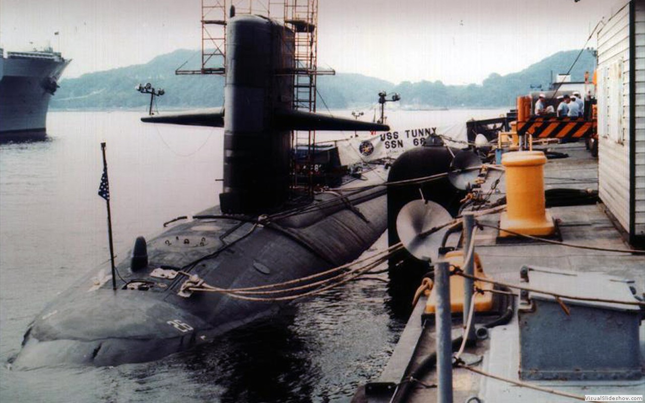 Tunny (SSN-682)-11