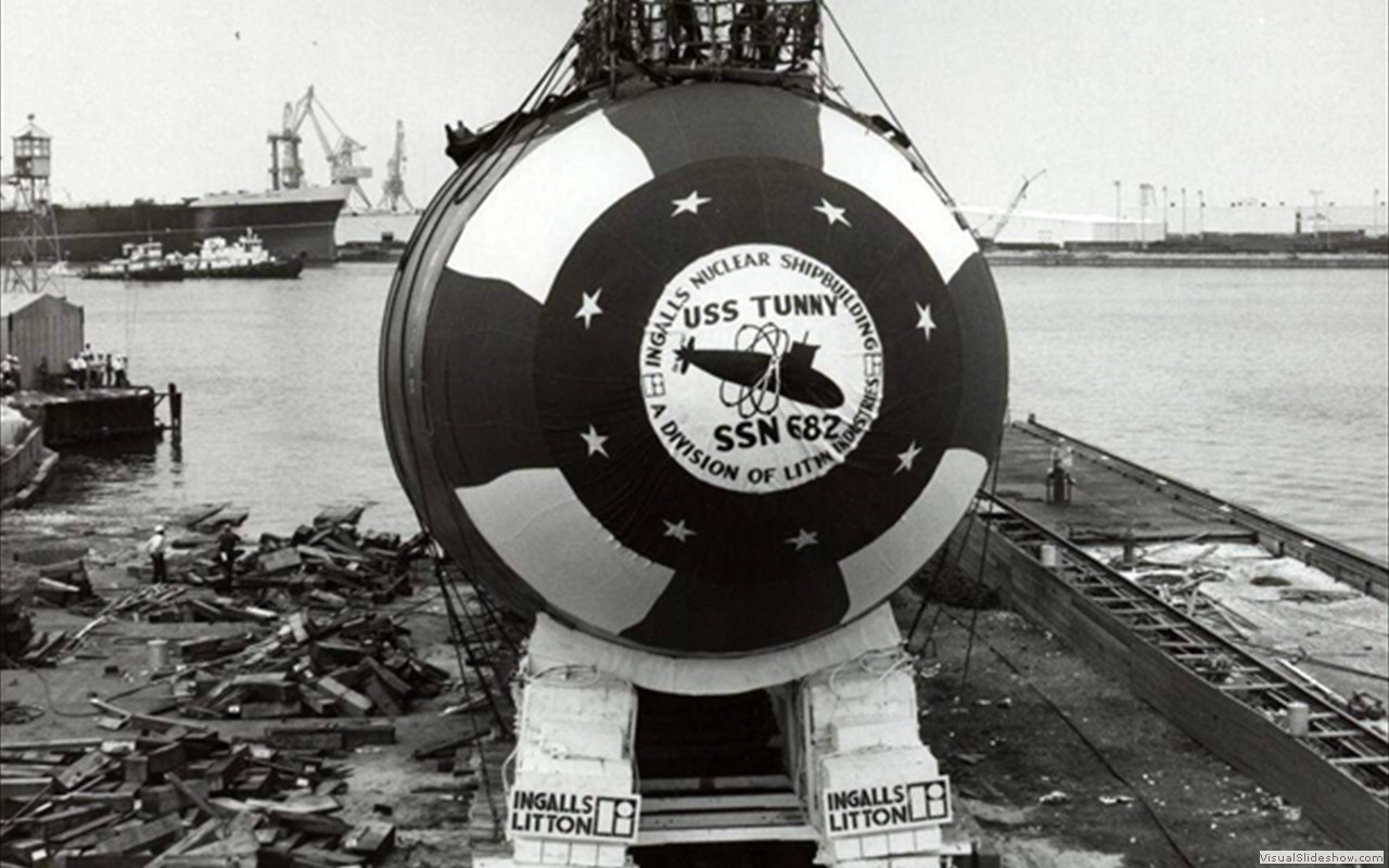 Tunny (SSN-682)-2