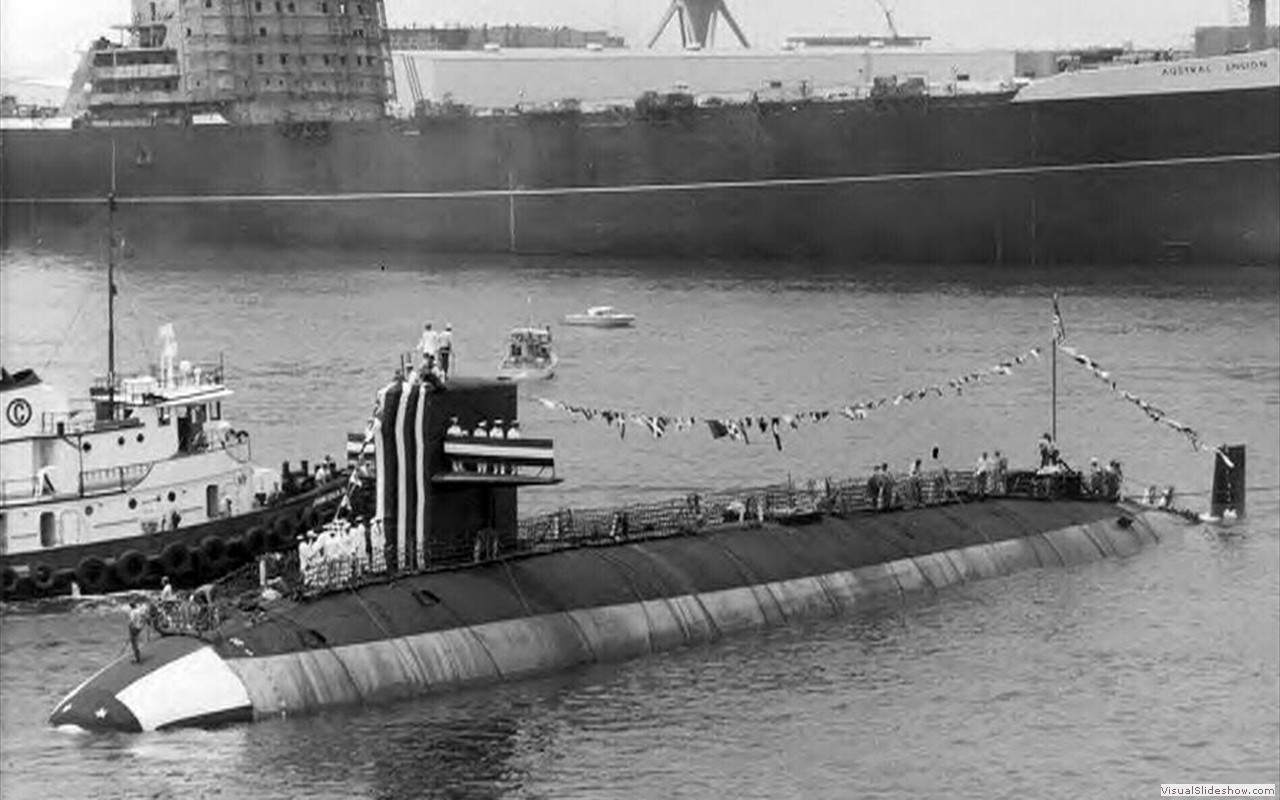 Tunny (SSN-682)-3